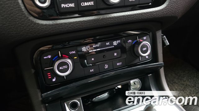 Volkswagen Touareg V6 3.0 TDI Bluemotion 7P5 2016 — фото 17