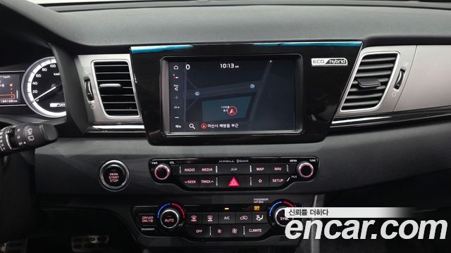 Kia Niro Noblesse 2019 — фото 14