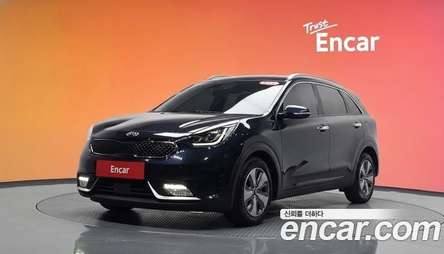 Kia Niro Noblesse 2019 — фото 1