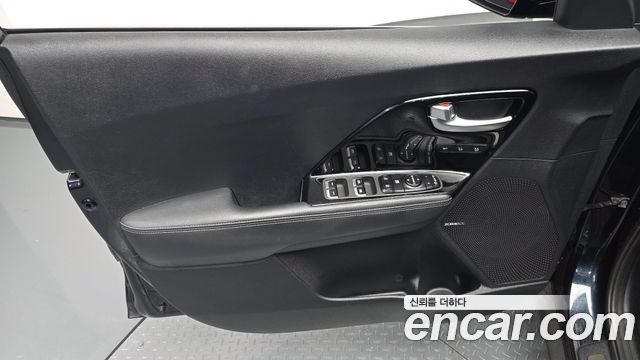 Kia Niro Noblesse 2019 — фото 24