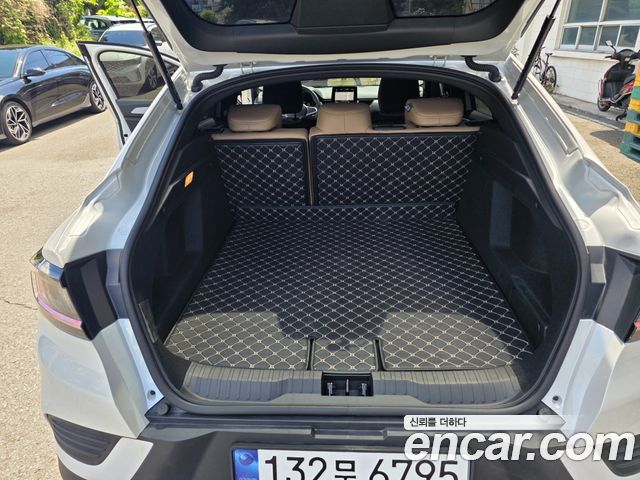 Renault Korea Arkana 1.6 E-TECH Iconic 2026 — фото 18