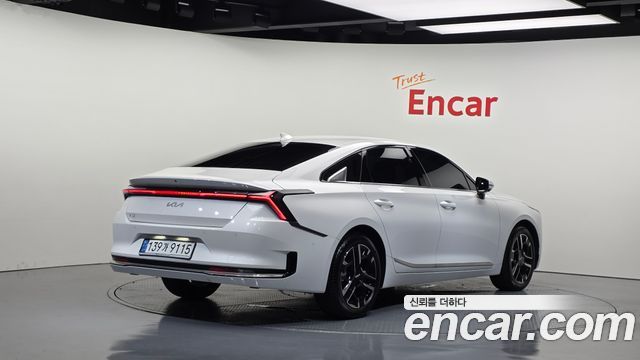 Kia K8 2.5 Gasoline 2WD Noblesse 2025 — фото 2