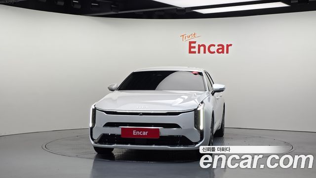 Kia K8 2.5 Gasoline 2WD Noblesse 2025 — фото 3
