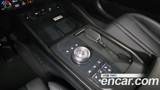 Kia K8 2.5 Gasoline 2WD Noblesse 2025 — фото 9