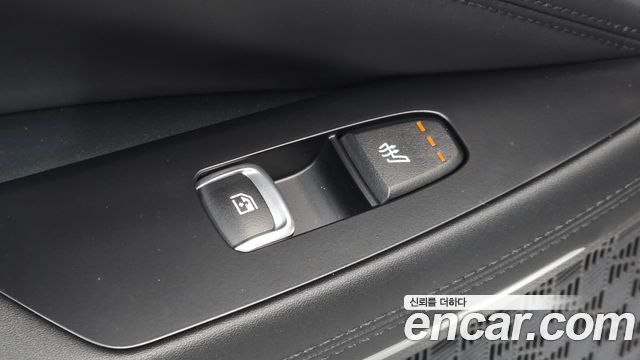 Kia K8 2.5 Gasoline 2WD Noblesse 2025 — фото 18