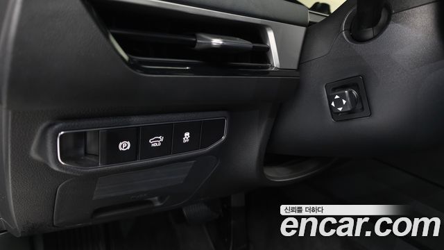 Kia K8 2.5 Gasoline 2WD Noblesse 2025 — фото 19
