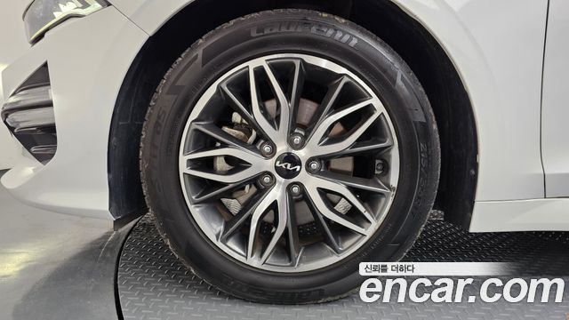 Kia K5 (III) 2.0 LPI(Renter car) Trandy 2023 — фото 5