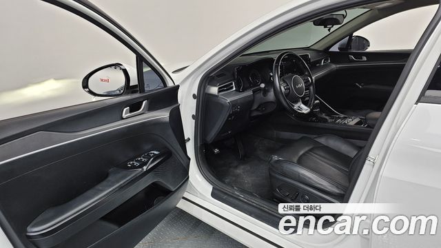 Kia K5 (III) 2.0 LPI(Renter car) Trandy 2023 — фото 10
