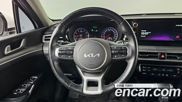 Kia K5 (III) 2.0 LPI(Renter car) Trandy 2023 — фото 13