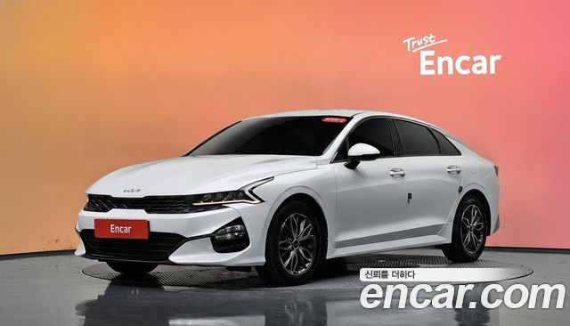 Kia K5 (III) 2.0 LPI(Renter car) Trandy 2023 — фото 1