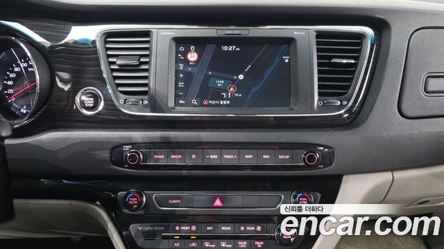 Kia Carnival 9-Seater Noblesse Special 2019 — фото 15