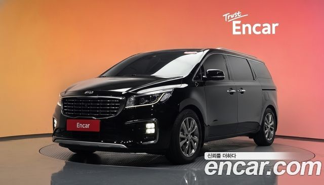 Kia Carnival 9-Seater Noblesse Special 2019 — фото 1