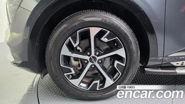 Kia Sportage Hybrid (V) Signature 2WD 2022 — фото 5