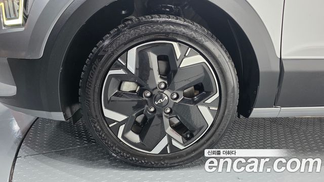 Kia Niro EV Air 2024 — фото 5