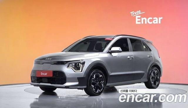 Kia Niro EV Air 2024 — фото 1