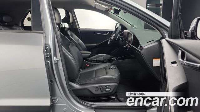 Kia Niro EV Air 2024 — фото 32