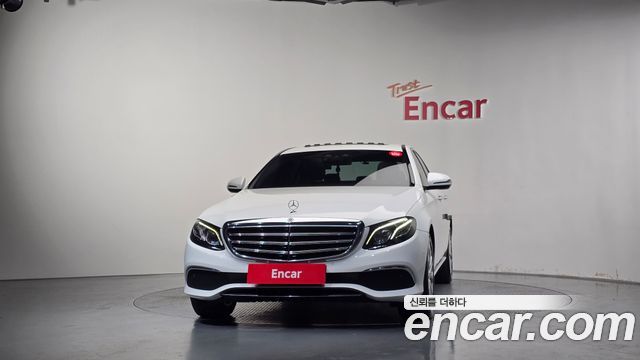 Mercedes-Benz E-Class (W213) E220d Exclusive 2018 — фото 3