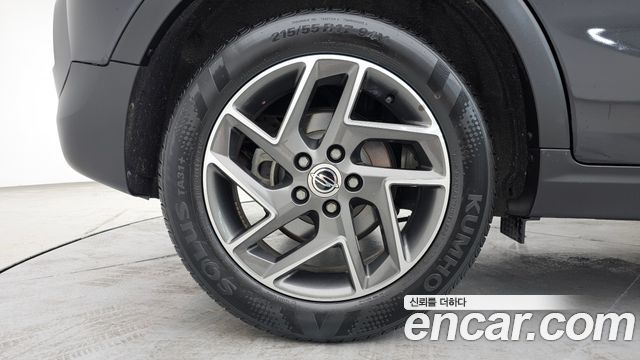 KG Mobility (SsangYong) Very New Tivoli Gasoline 1.5 2WD V3 2022 — фото 5