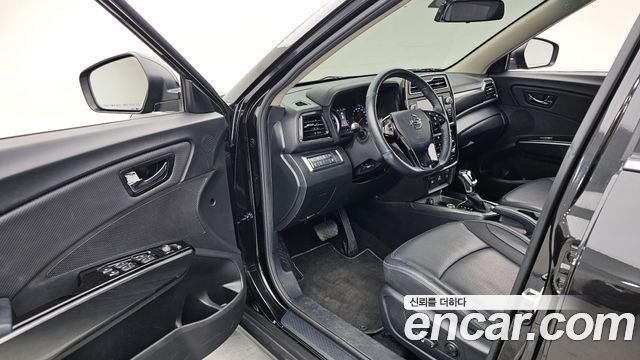 KG Mobility (SsangYong) Very New Tivoli Gasoline 1.5 2WD V3 2022 — фото 10