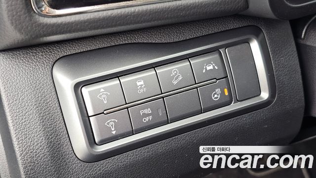 KG Mobility (SsangYong) Very New Tivoli Gasoline 1.5 2WD V3 2022 — фото 17