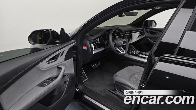 Audi Q8 (4M) 55 TFSI Quattro Premium 2023 — фото 10