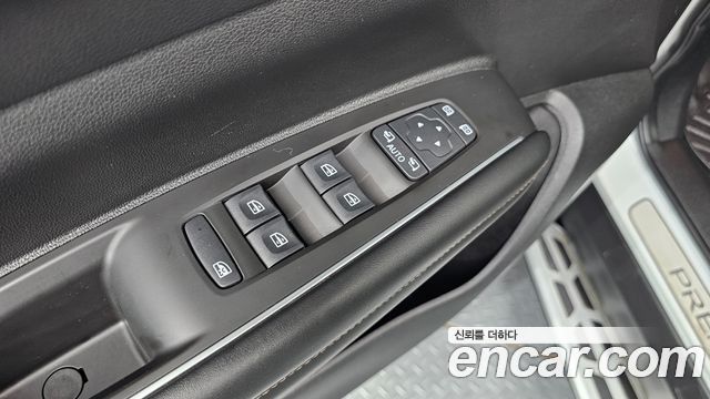 Renault Korea QM6 2.0 GDe PREMIERE 2WD 2022 — фото 28