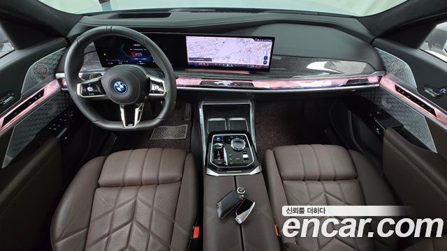 BMW i7 (G70) xDrive 60 M sport 2023 — фото 7