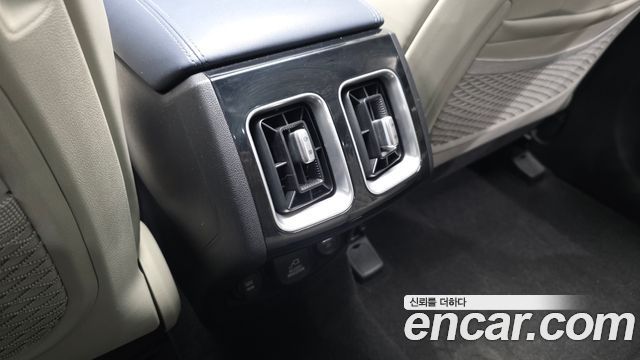 Kia Sorento (IV) HEV 1.6 4WD Signature 2021 — фото 32
