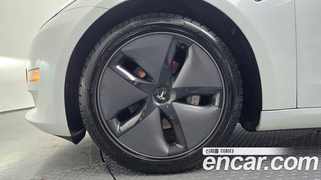 Tesla Model 3 Long Range AWD 2020 — фото 5