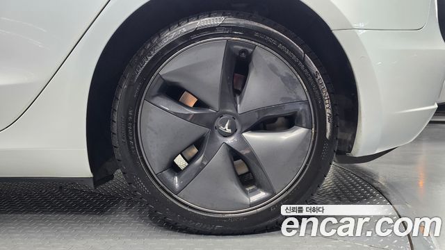 Tesla Model 3 Long Range AWD 2020 — фото 21