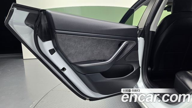 Tesla Model 3 Long Range AWD 2020 — фото 25