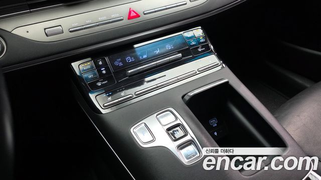 Hyundai Grandeur (IG) 2.5 Premium Choice 2020 — фото 9