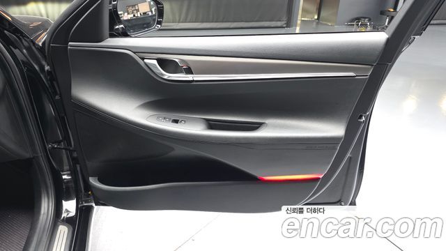 Hyundai Grandeur (IG) 2.5 Premium Choice 2020 — фото 24