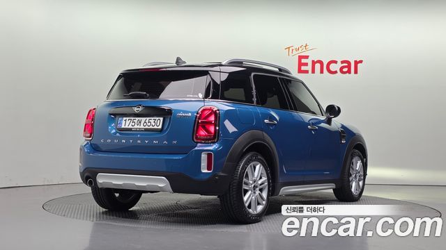 MINI Cooper Countryman Classic 2nd 2023 — фото 2