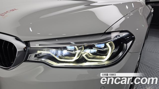 BMW 5 Series (G30) 520d M Sport Package Plus 2017 — фото 22
