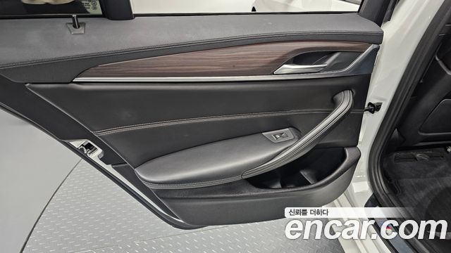 BMW 5 Series (G30) 520d M Sport Package Plus 2017 — фото 25