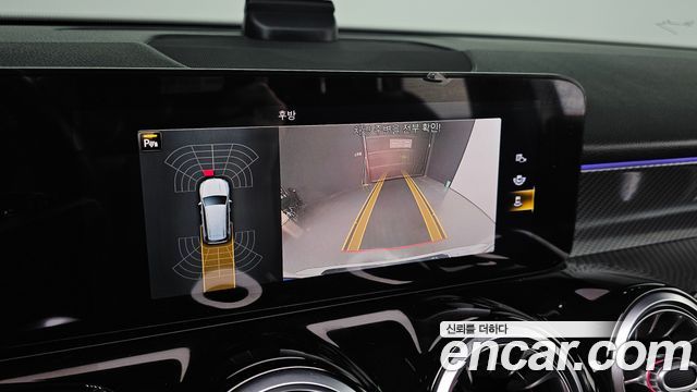 Mercedes-Benz GLB-Class (X247) GLB250 4MATIC 2021 — фото 15
