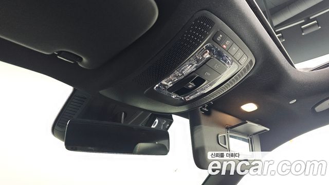 Mercedes-Benz GLB-Class (X247) GLB250 4MATIC 2021 — фото 27