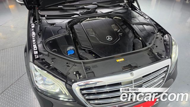 Mercedes-Benz S-Class (W222) S560L 4MATIC 2018 — фото 6