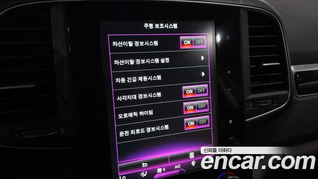 Renault Korea QM6 Diesel 2WD RE Signature 2019 — фото 16