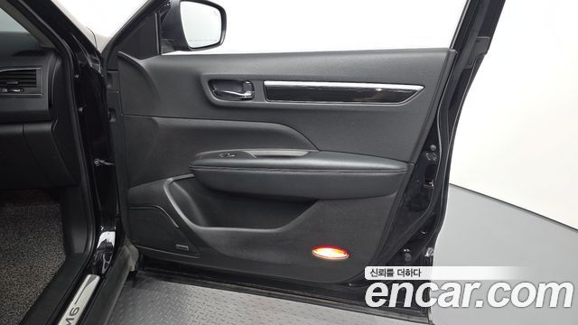 Renault Korea QM6 Diesel 2WD RE Signature 2019 — фото 24
