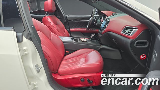 Maserati Ghibli 3.0 3rd 2020 — фото 26