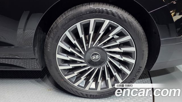 Hyundai Grandeur Hybrid (GN7) Calligraphy 2026 — фото 27
