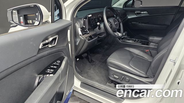 Kia Sportage (V) Gasoline 1.6 Turbo 2WD Prestige 2024 — фото 10