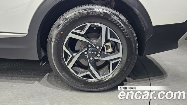 Kia Sportage (V) Gasoline 1.6 Turbo 2WD Prestige 2024 — фото 21