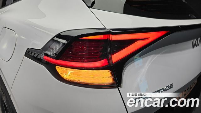 Kia Sportage (V) Gasoline 1.6 Turbo 2WD Prestige 2024 — фото 23