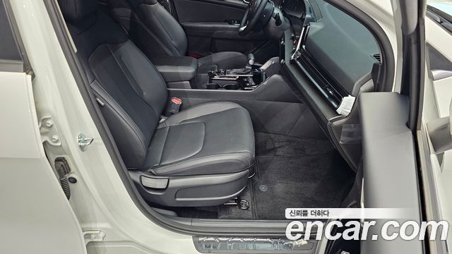 Kia Sportage (V) Gasoline 1.6 Turbo 2WD Prestige 2024 — фото 26