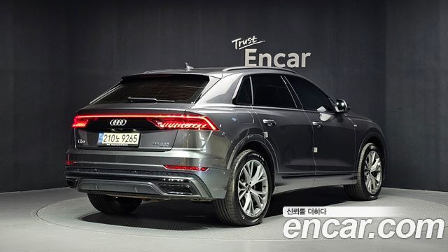 Audi Q8 (4M) 55 TFSI Quattro Premium 2022 — фото 2