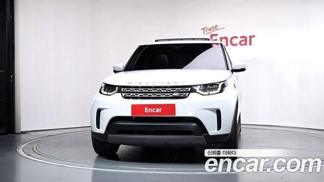Land Rover Discovery 5 2.0 SD4 SE 2019 — фото 3