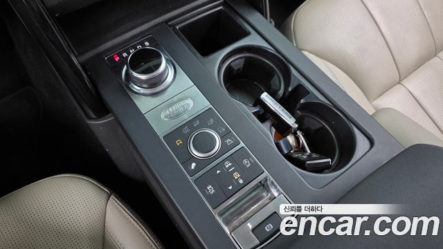 Land Rover Discovery 5 2.0 SD4 SE 2019 — фото 9